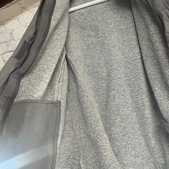 Cabelas 3 in 1 Jacket - Picture 5 of 5